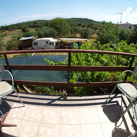 Slavica 382 Apartman *