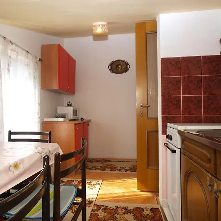 Slavica 382 Apartman *