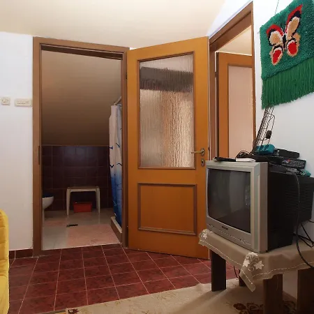 Slavica 382 Apartman *